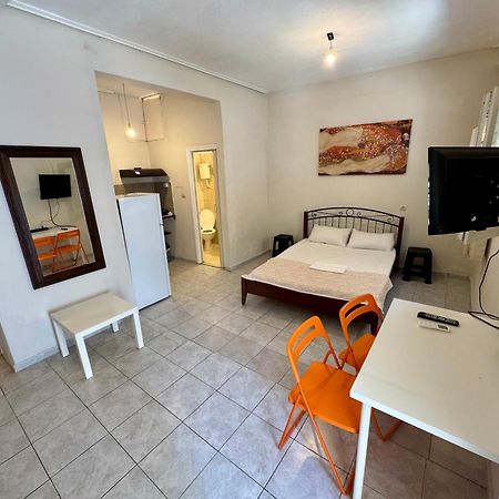Seaside Apartments & Rooms Kampouri Stomion  Bagian luar foto