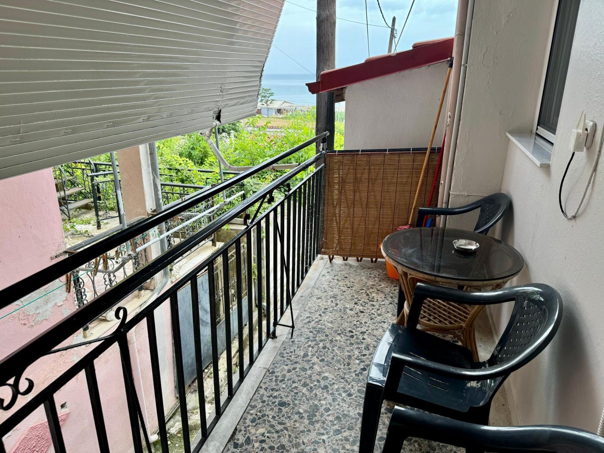 Seaside Apartments & Rooms Kampouri Stomion  Bagian luar foto