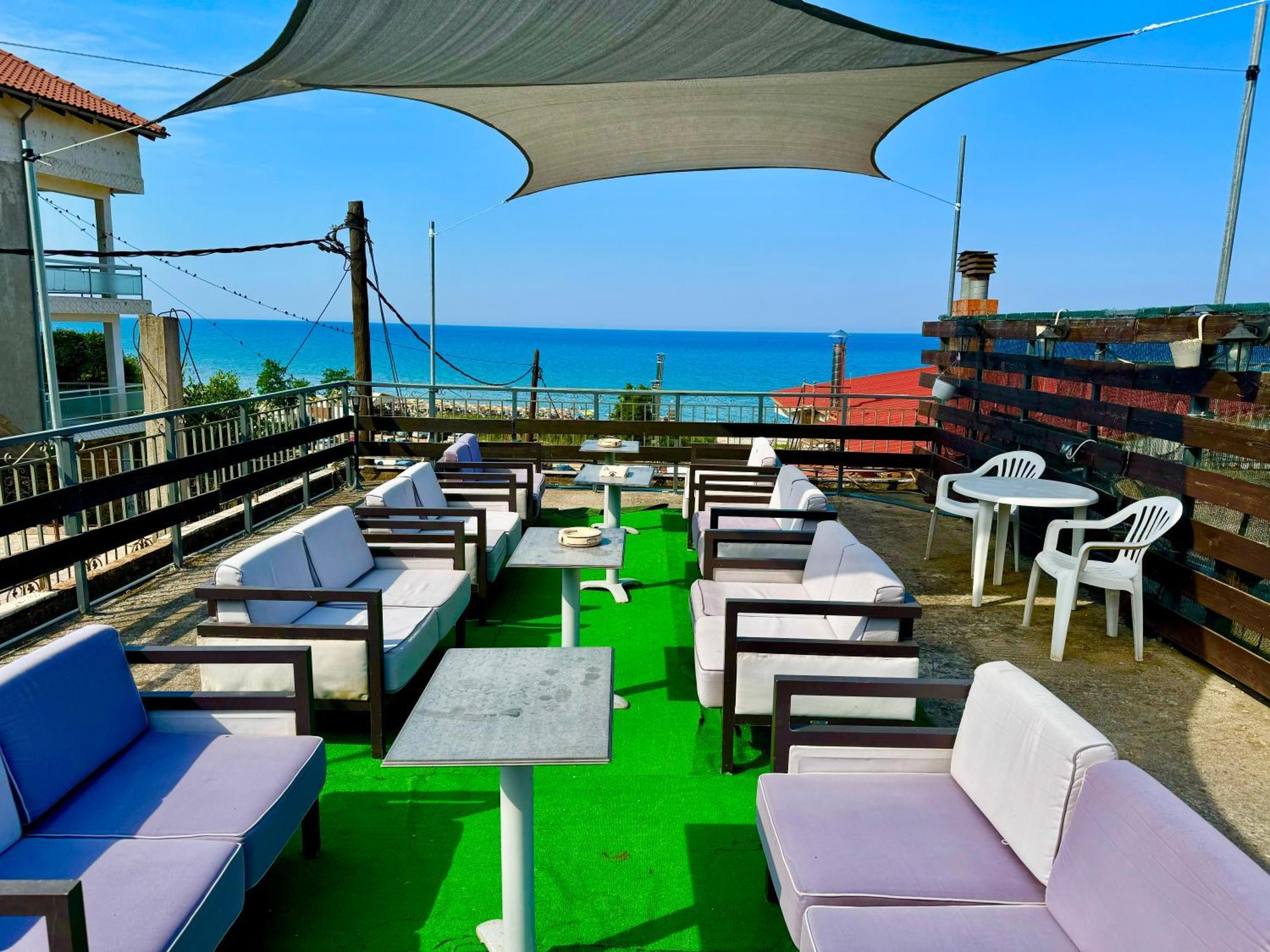 Seaside Apartments & Rooms Kampouri Stomion  Bagian luar foto
