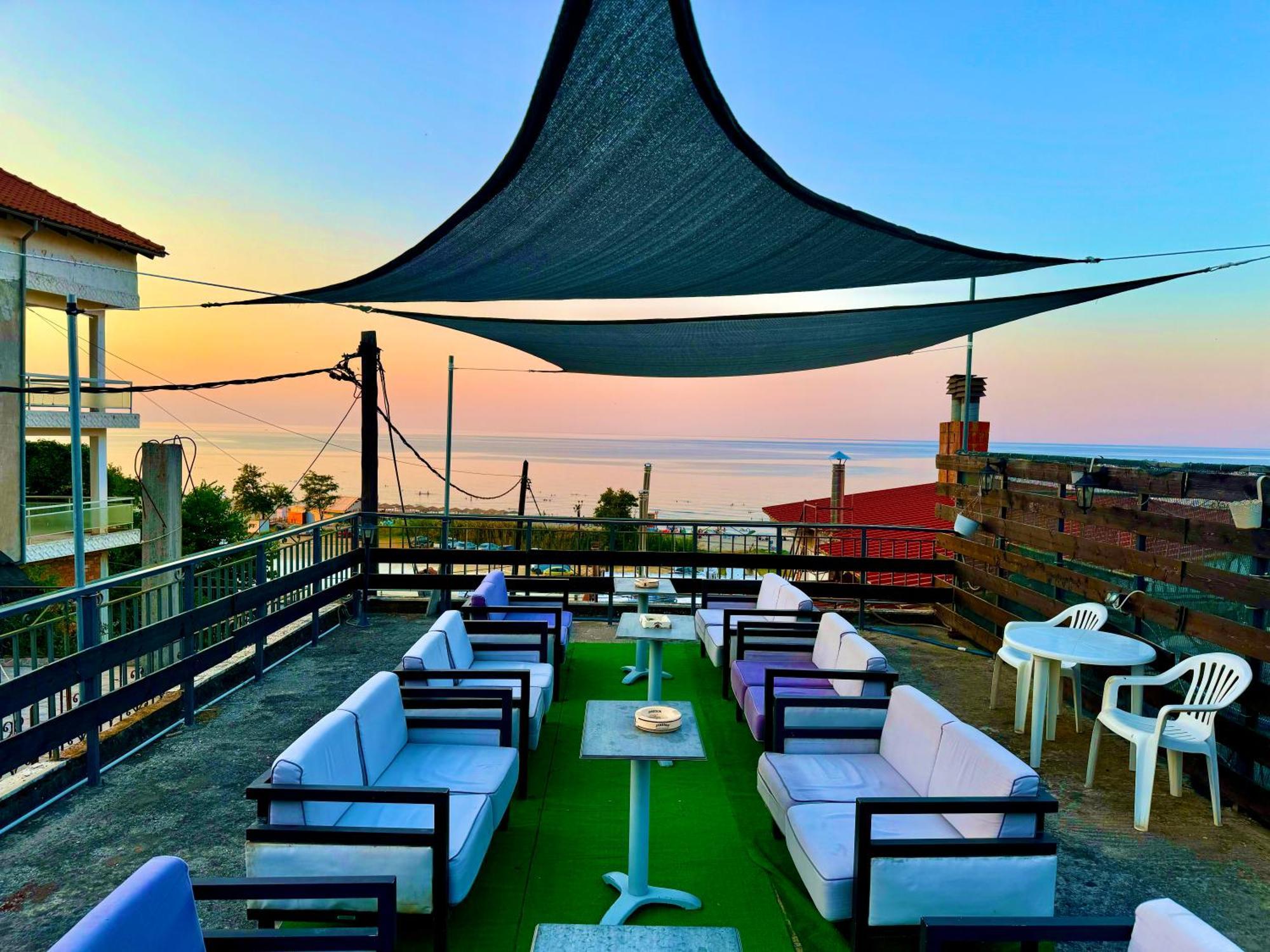 Seaside Apartments & Rooms Kampouri Stomion  Bagian luar foto