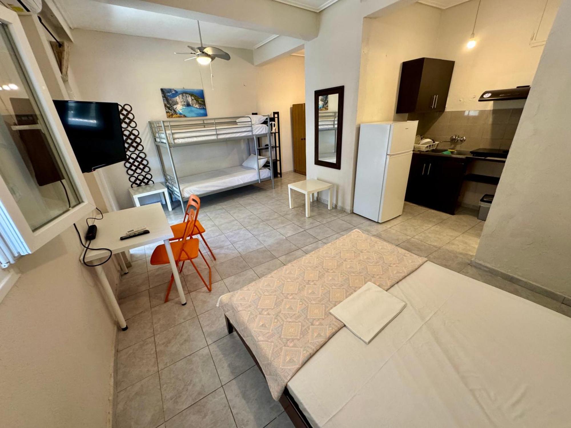 Seaside Apartments & Rooms Kampouri Stomion  Bagian luar foto