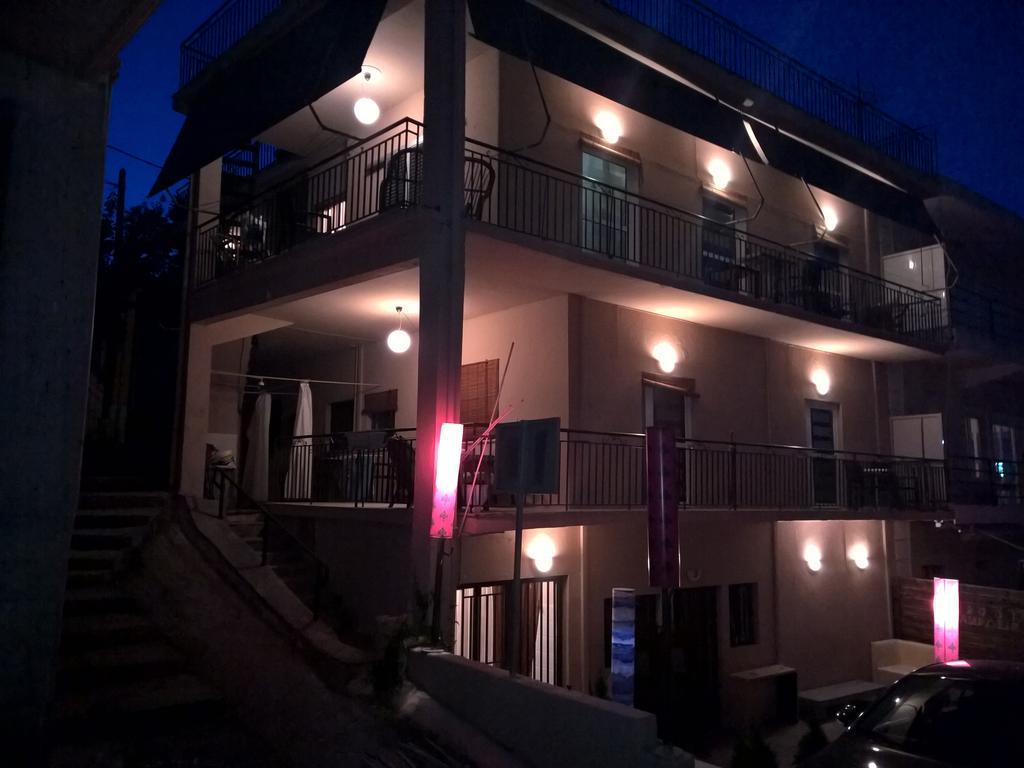 Seaside Apartments & Rooms Kampouri Stomion  Bagian luar foto